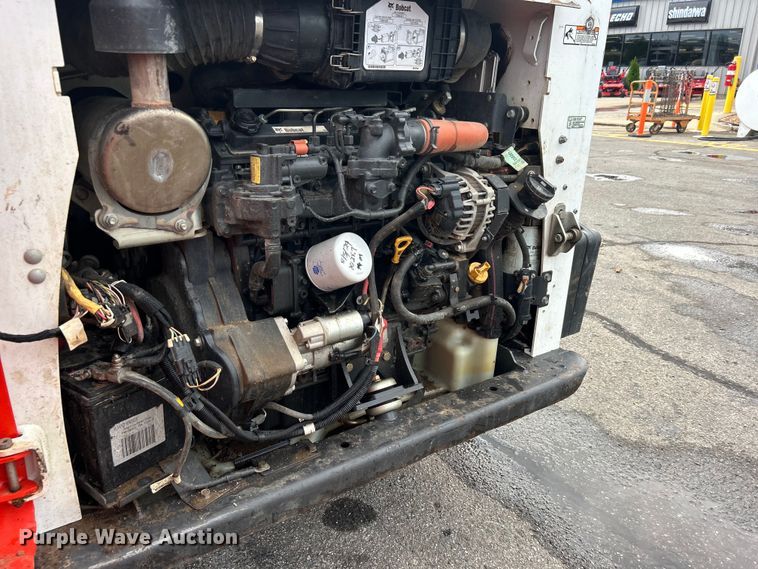 image for item DO6652 2022 Bobcat T595 tracked skid steer loader