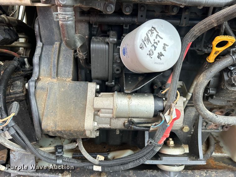 image for item DO6652 2022 Bobcat T595 tracked skid steer loader