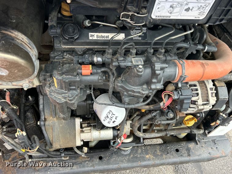 image for item DO6652 2022 Bobcat T595 tracked skid steer loader