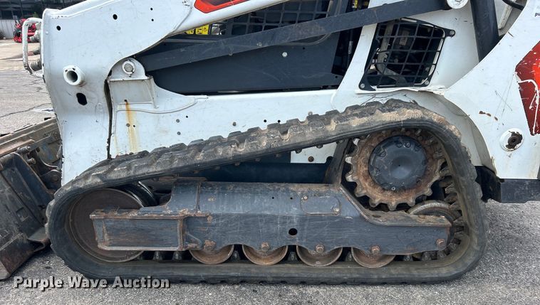 image for item DO6652 2022 Bobcat T595 tracked skid steer loader