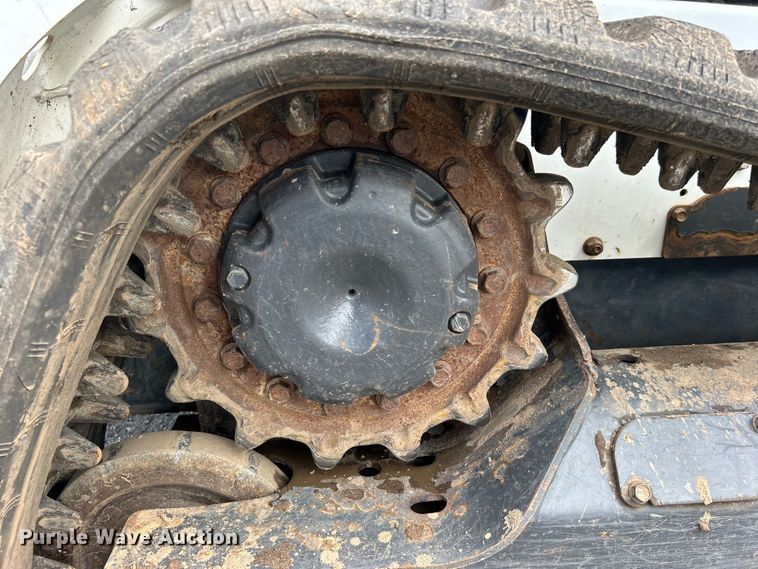 image for item DO6652 2022 Bobcat T595 tracked skid steer loader