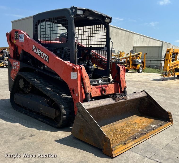 image for item DO6653 Kubota SVL65-2 tracked skid steer loader