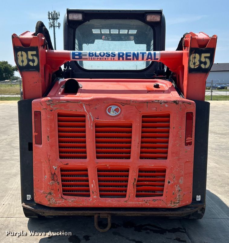image for item DO6653 Kubota SVL65-2 tracked skid steer loader