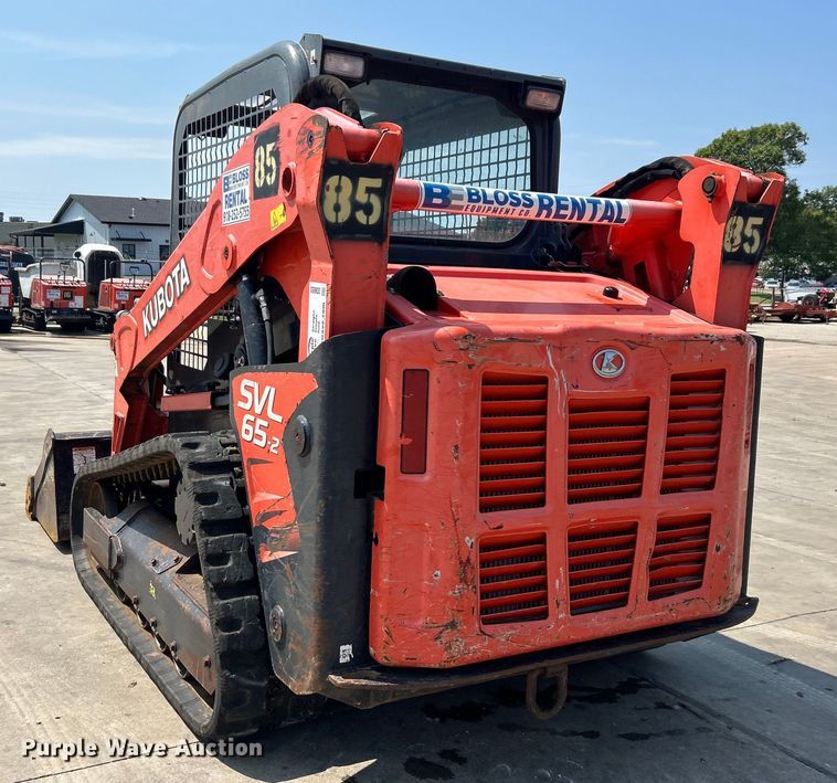 image for item DO6653 Kubota SVL65-2 tracked skid steer loader