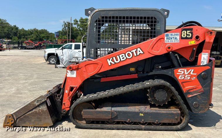 image for item DO6653 Kubota SVL65-2 tracked skid steer loader