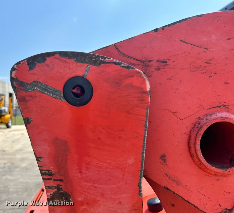 image for item DO6653 Kubota SVL65-2 tracked skid steer loader