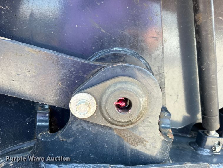 image for item DO6653 Kubota SVL65-2 tracked skid steer loader