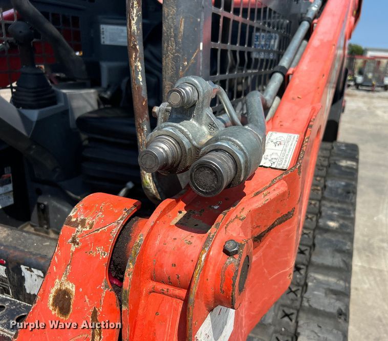 image for item DO6653 Kubota SVL65-2 tracked skid steer loader