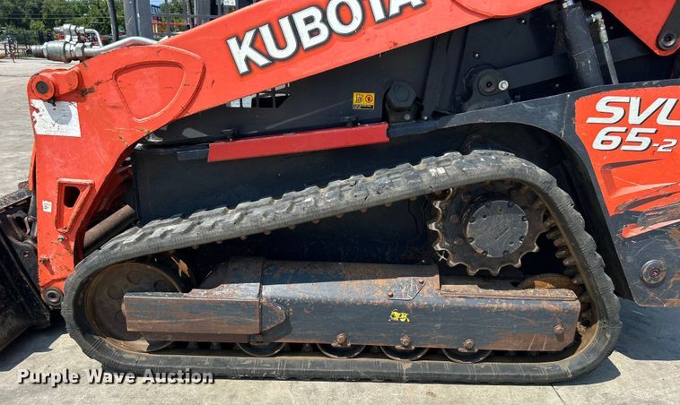 image for item DO6653 Kubota SVL65-2 tracked skid steer loader