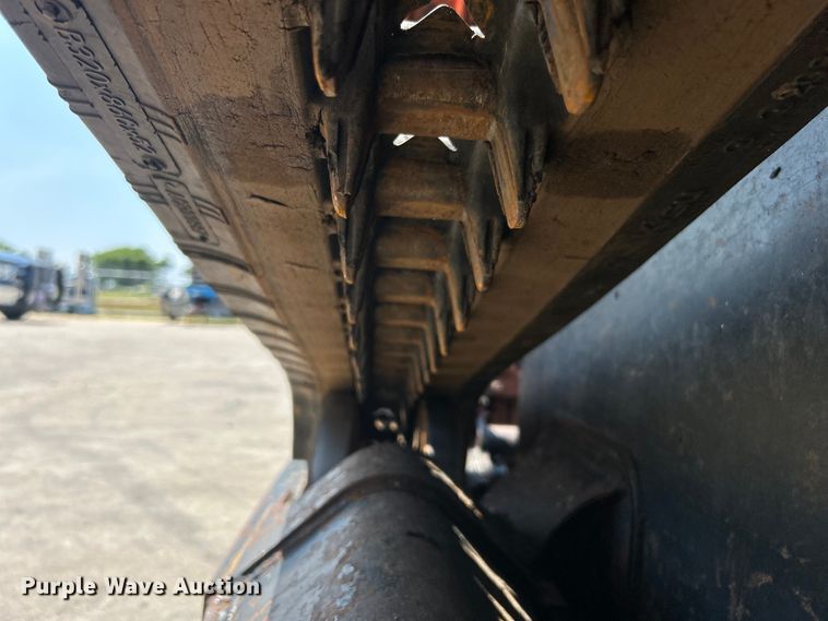 image for item DO6653 Kubota SVL65-2 tracked skid steer loader