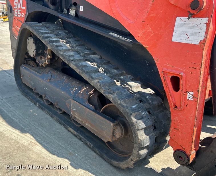 image for item DO6653 Kubota SVL65-2 tracked skid steer loader