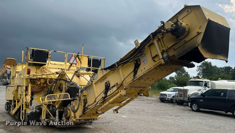 image for item DO6656 2017 Terex CR662RM paver