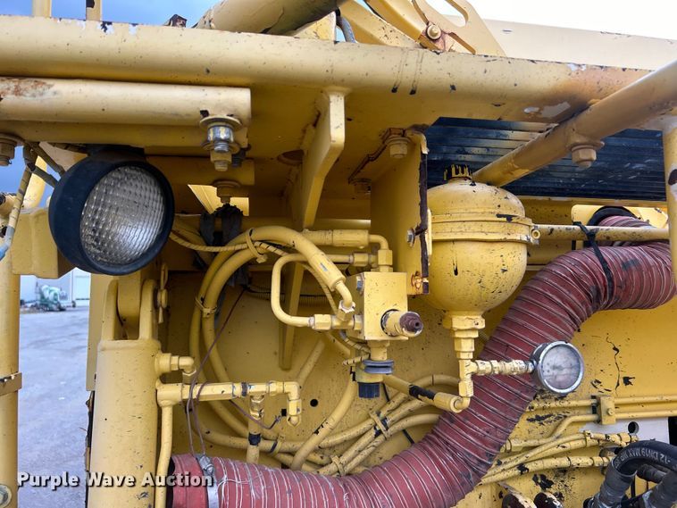 image for item DO6656 2017 Terex CR662RM paver