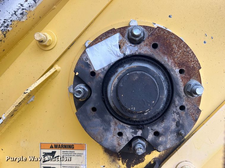 image for item DO6656 2017 Terex CR662RM paver