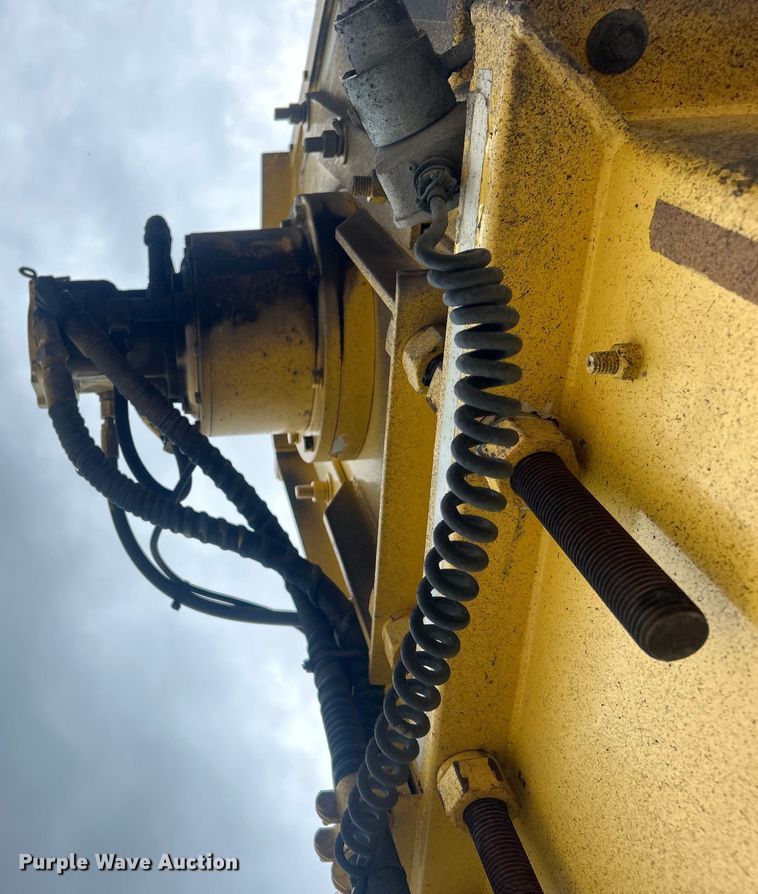 image for item DO6656 2017 Terex CR662RM paver