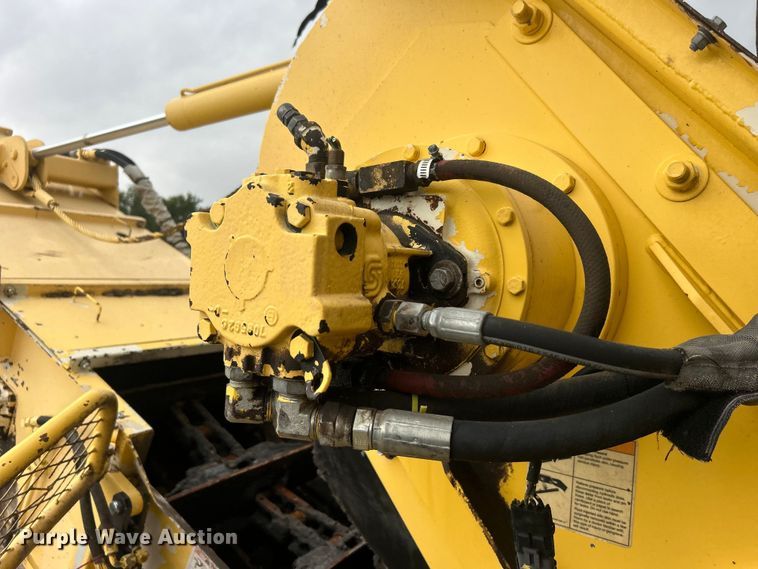 image for item DO6656 2017 Terex CR662RM paver