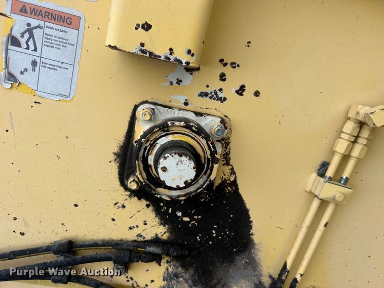 image for item DO6656 2017 Terex CR662RM paver