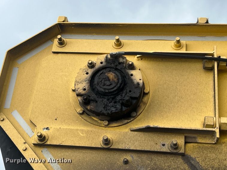 image for item DO6656 2017 Terex CR662RM paver