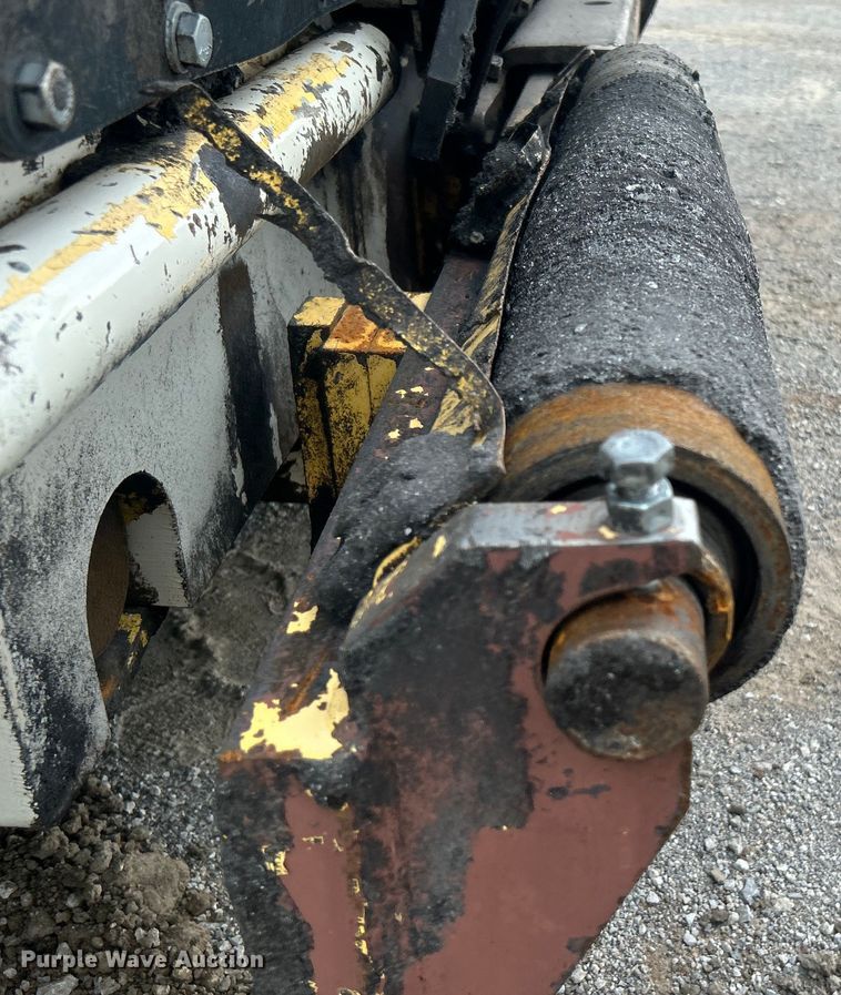 image for item DO6656 2017 Terex CR662RM paver