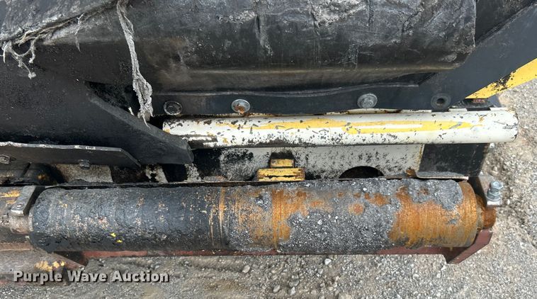 image for item DO6656 2017 Terex CR662RM paver