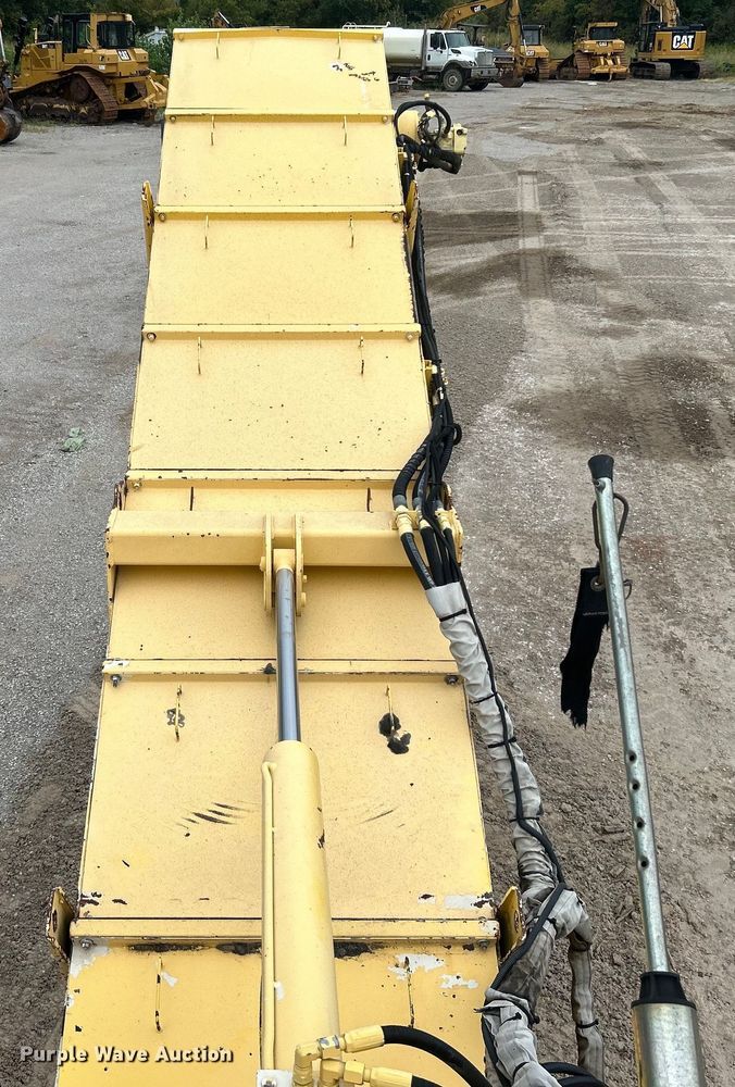 image for item DO6656 2017 Terex CR662RM paver