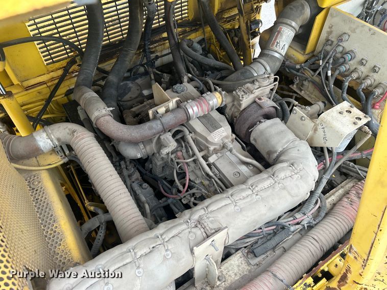 image for item DO6656 2017 Terex CR662RM paver