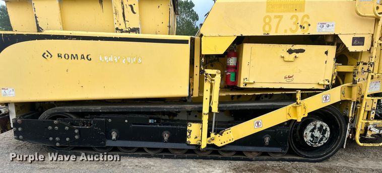 image for item DO6656 2017 Terex CR662RM paver