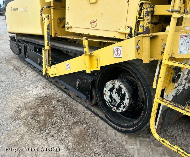 image for item DO6656 2017 Terex CR662RM paver