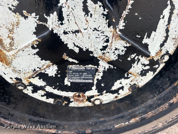 image for item DO6656 2017 Terex CR662RM paver