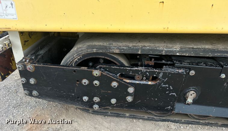 image for item DO6656 2017 Terex CR662RM paver