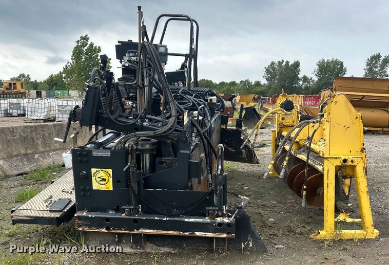 image for item DO6656 2017 Terex CR662RM paver