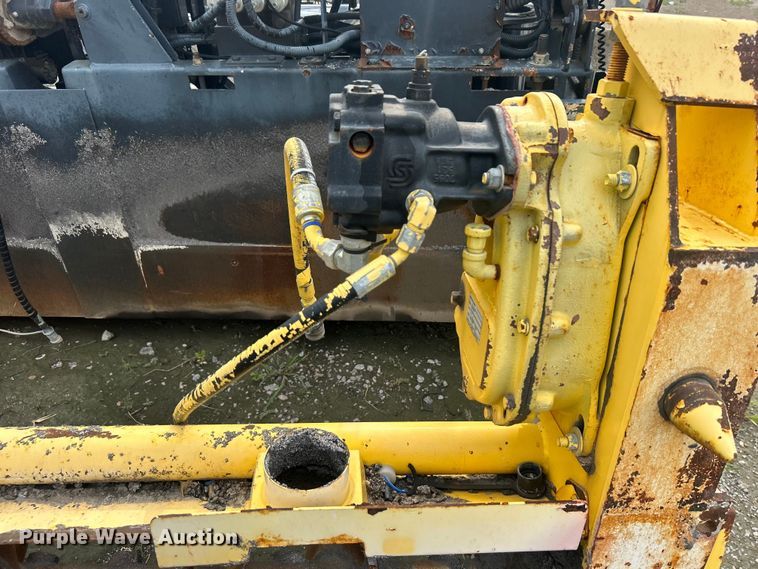 image for item DO6656 2017 Terex CR662RM paver