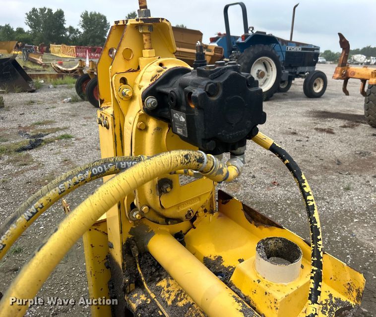 image for item DO6656 2017 Terex CR662RM paver