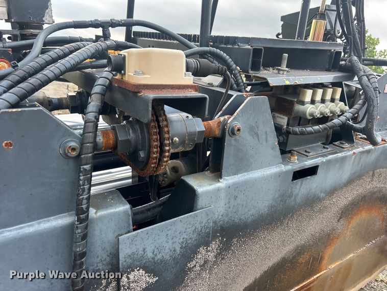 image for item DO6656 2017 Terex CR662RM paver