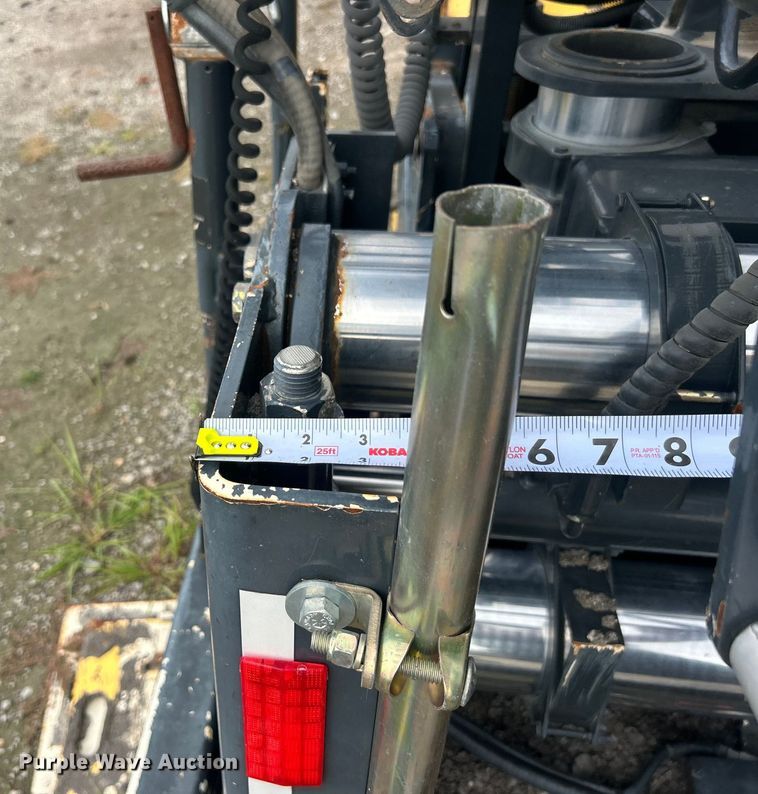 image for item DO6656 2017 Terex CR662RM paver