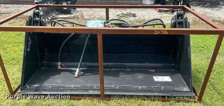 image for item DO6661 2023 Topcat 4IN1BCT 4-in-1 skid steer bucket