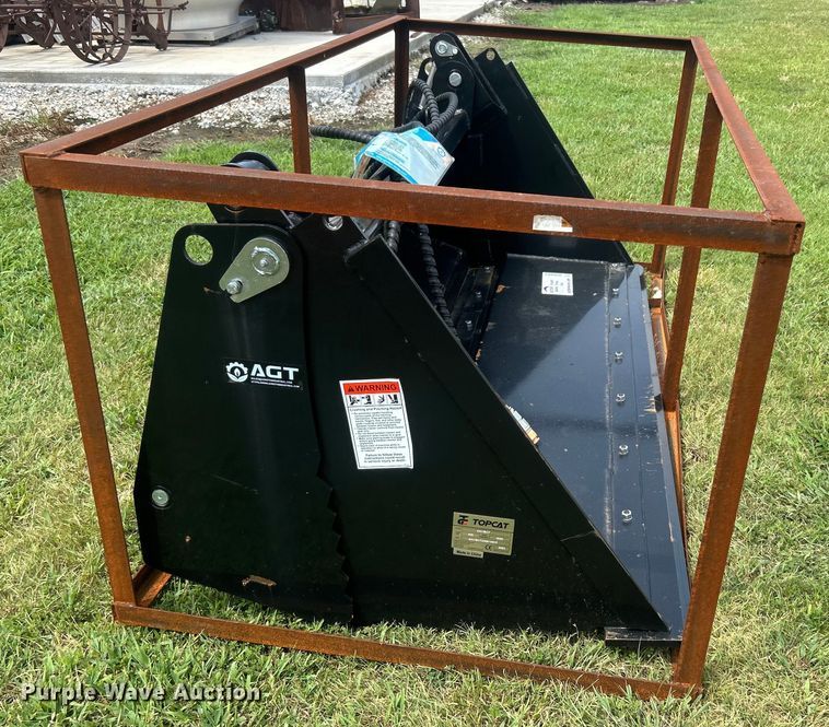 image for item DO6661 2023 Topcat 4IN1BCT 4-in-1 skid steer bucket