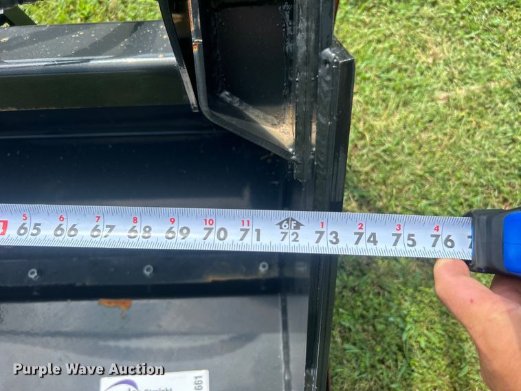 image for item DO6661 2023 Topcat 4IN1BCT 4-in-1 skid steer bucket