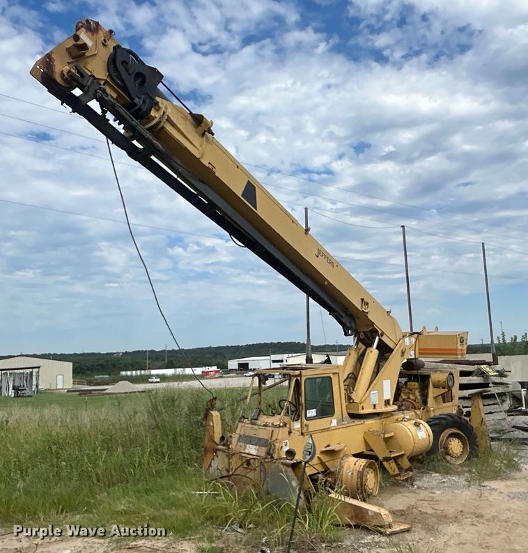 image for item DO6675 1978 Grove RT58C crane
