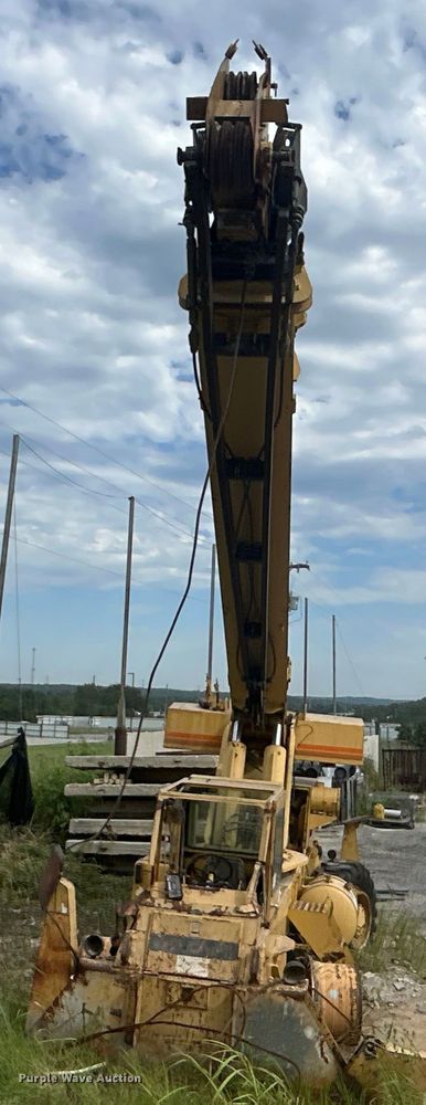 image for item DO6675 1978 Grove RT58C crane
