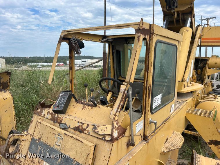 image for item DO6675 1978 Grove RT58C crane