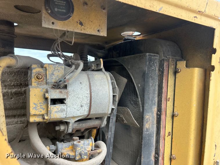 image for item DO6675 1978 Grove RT58C crane