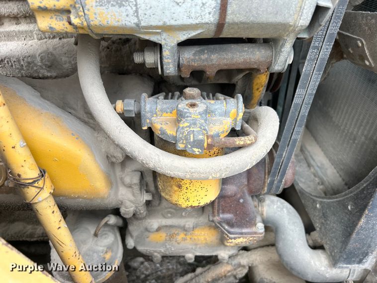 image for item DO6675 1978 Grove RT58C crane