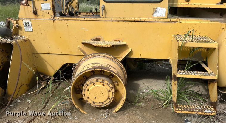 image for item DO6675 1978 Grove RT58C crane