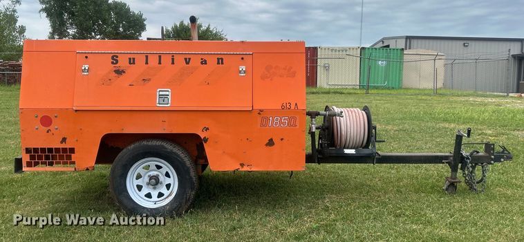 image for item DO6682 1999 Sullivan Industries DO185Q6JDB air compressor