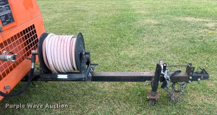 image for item DO6682 1999 Sullivan Industries DO185Q6JDB air compressor