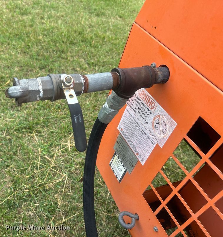 image for item DO6682 1999 Sullivan Industries DO185Q6JDB air compressor