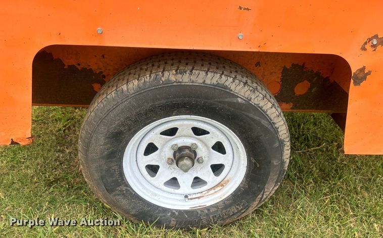 image for item DO6682 1999 Sullivan Industries DO185Q6JDB air compressor