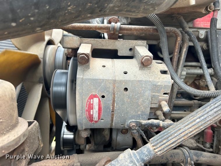 image for item DO6683 2006 Sterling A-Line vacuum truck