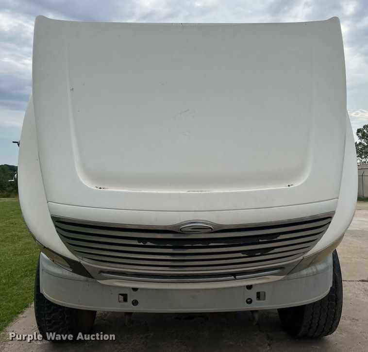 image for item DO6683 2006 Sterling A-Line vacuum truck